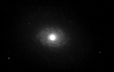 M94 f-3000mm 10.03.02  22x50s.CB245.jpg